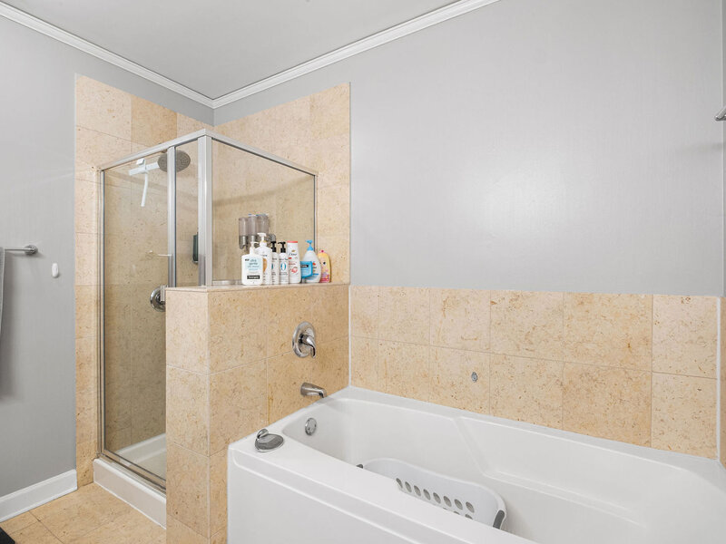 201 N Westshore Drive Chicago IL 60601