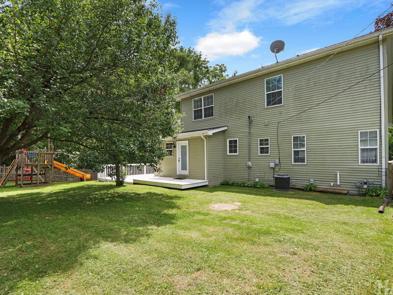 40431 N Fairview Street Antioch IL 60002