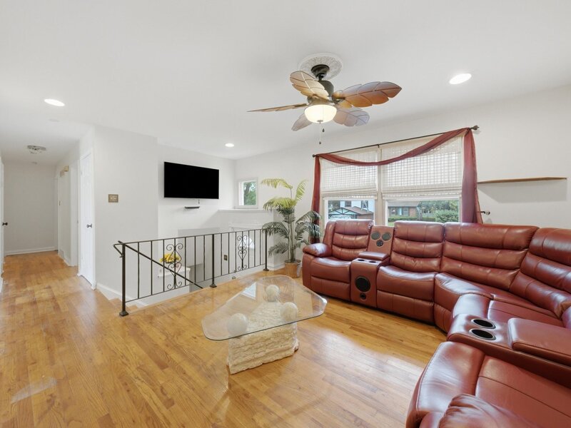 1829 217th Place Sauk Village IL 60411