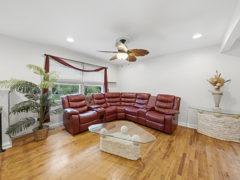 1829 217th Place Sauk Village IL 60411