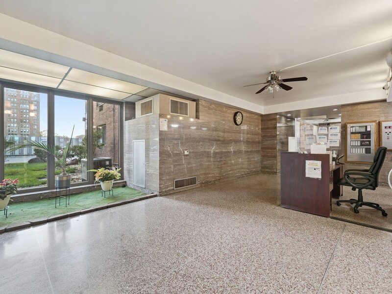 7337 S South Shore Drive Chicago IL 60649