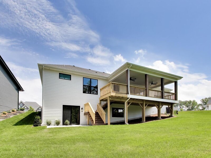 495 Cora Lane St. Charles IL 60174