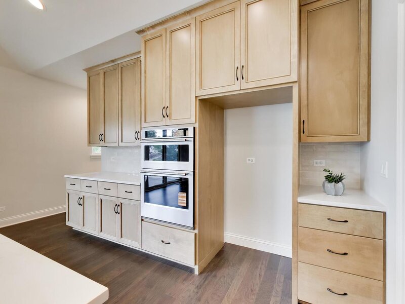 495 Cora Lane St. Charles IL 60174
