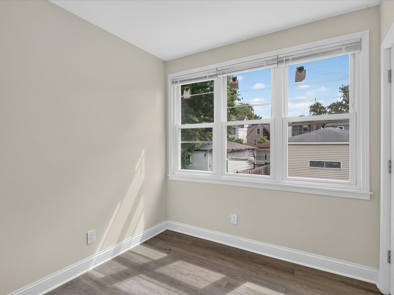 543 N Leclaire Avenue Chicago IL 60644