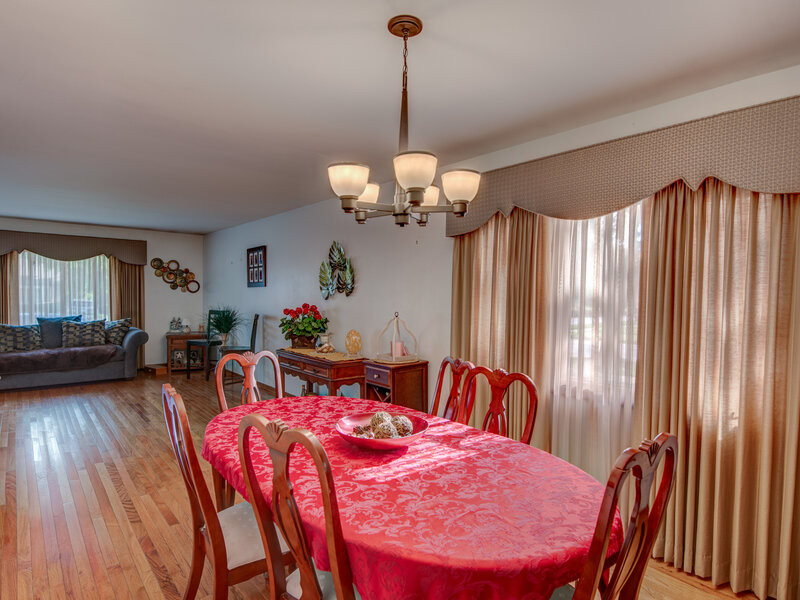 1960 185th Street Lansing IL 60438