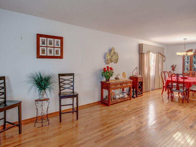 1960 185th Street Lansing IL 60438