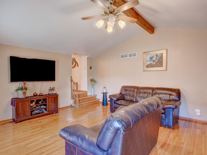 1960 185th Street Lansing IL 60438
