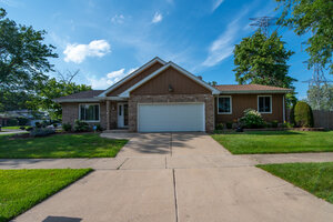 Photo of 1960 185th Street Lansing IL 60438
