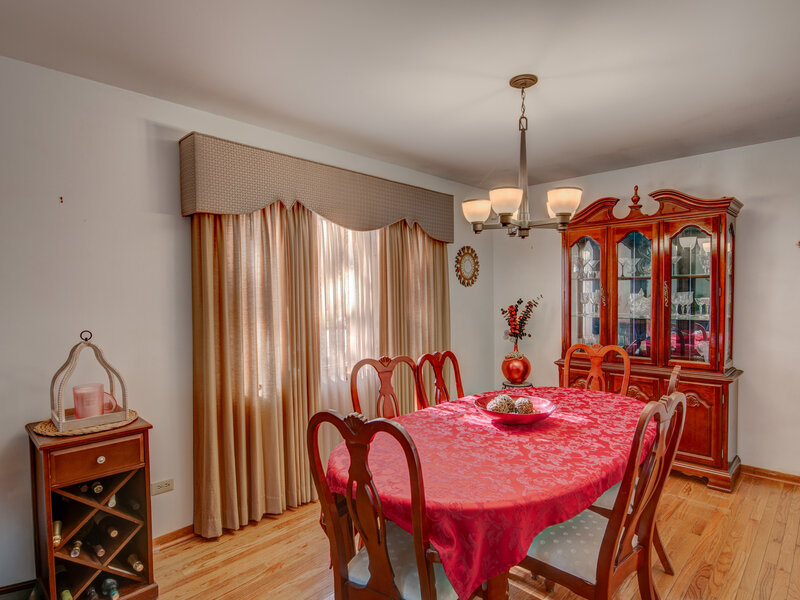 1960 185th Street Lansing IL 60438