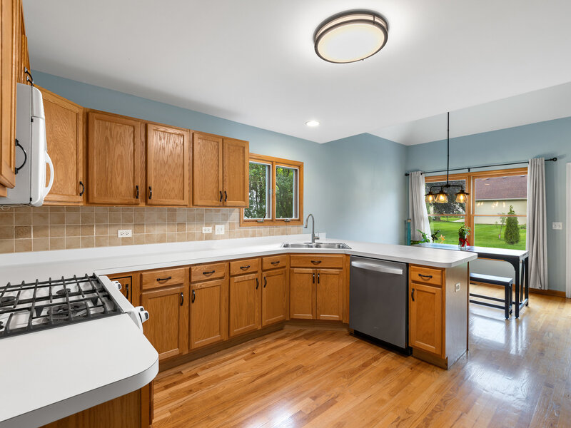 855 Ayers Street Bolingbrook IL 60440
