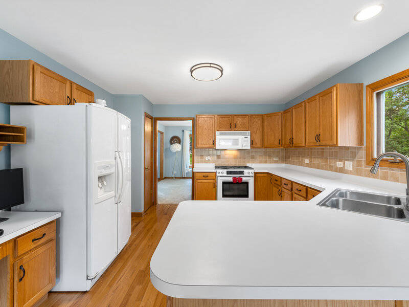 855 Ayers Street Bolingbrook IL 60440