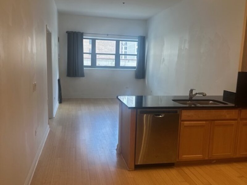 8 W Monroe Street Chicago IL 60603