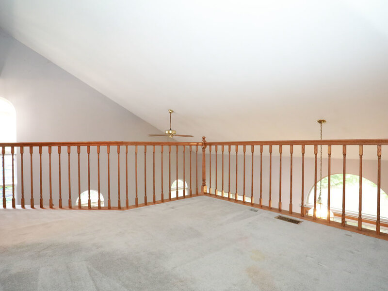 704 Shady Oaks Court Elgin IL 60120