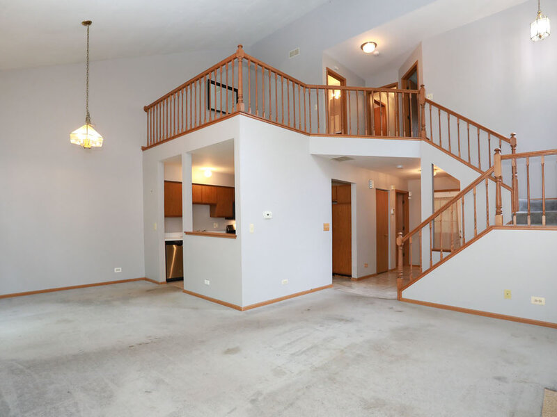 704 Shady Oaks Court Elgin IL 60120