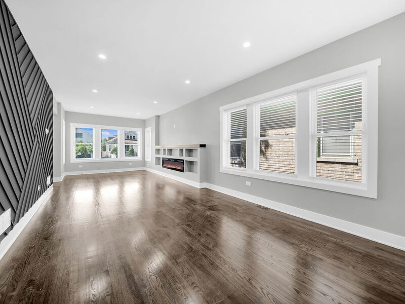 4830 W Crystal Street Chicago IL 60651