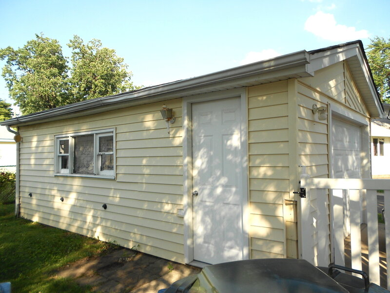 8865 S Ryan Road Hometown IL 60456