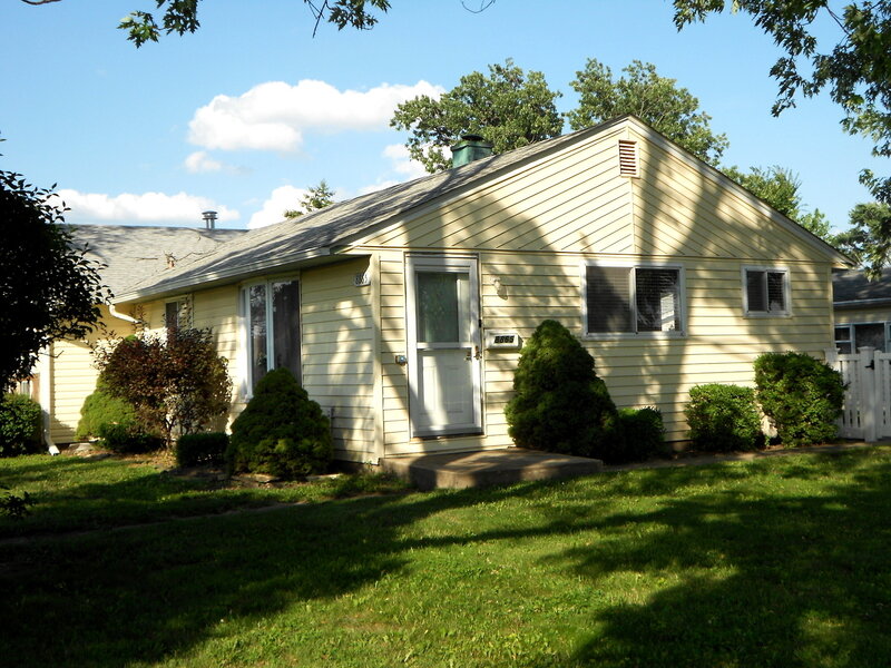 8865 S Ryan Road Hometown IL 60456