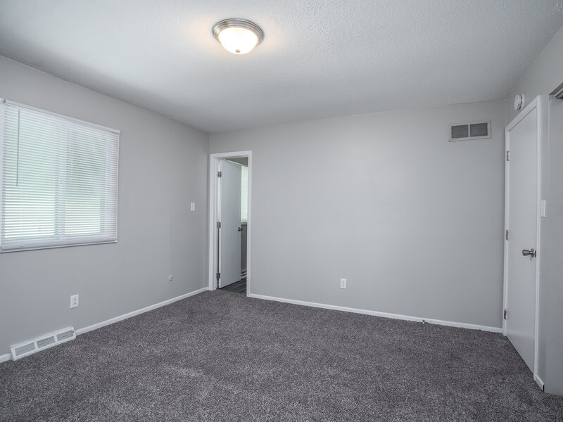 4430 Canterbury Lane Davenport IA 52806