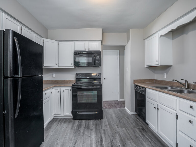 4430 Canterbury Lane Davenport IA 52806