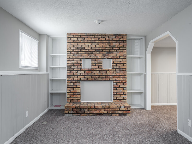 4430 Canterbury Lane Davenport IA 52806