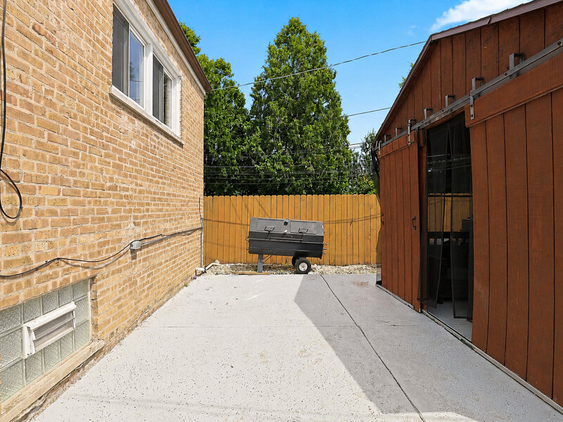 11157 S Spaulding Avenue Chicago IL 60655