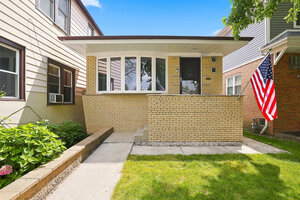 Photo of 11157 S Spaulding Avenue Chicago IL 60655