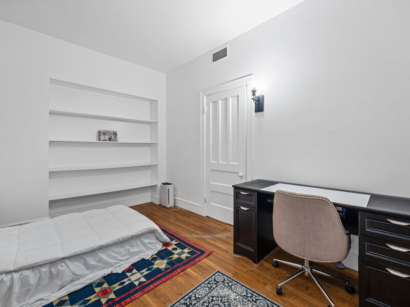 350 W Dickens Avenue Chicago IL 60614