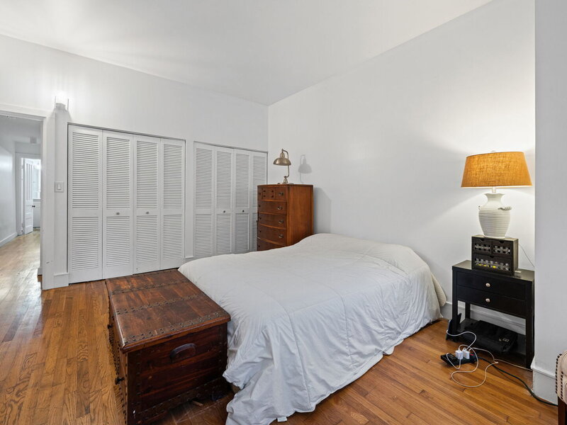 350 W Dickens Avenue Chicago IL 60614