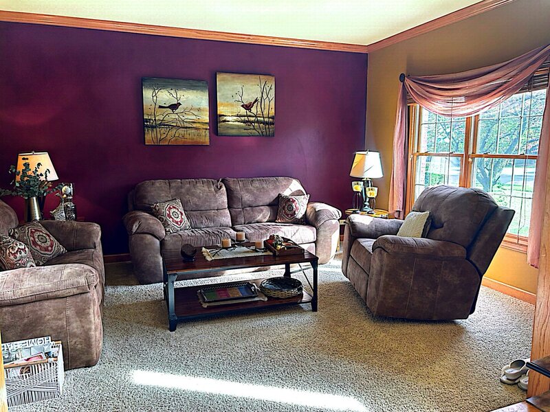 2484 Warwick Court Aurora IL 60503