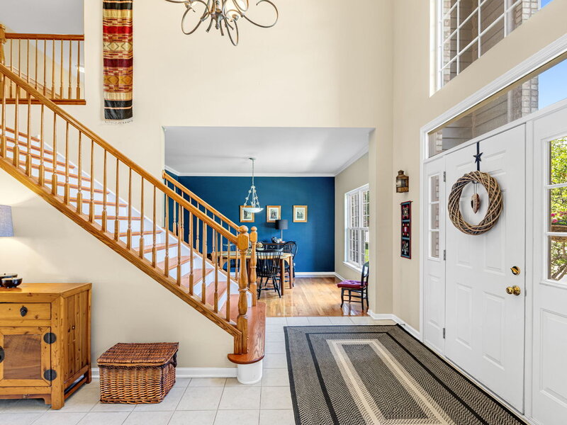 4 Sherwood Court Lake In The Hills IL 60156