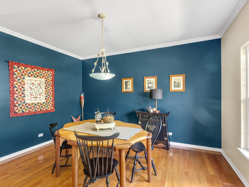 4 Sherwood Court Lake In The Hills IL 60156