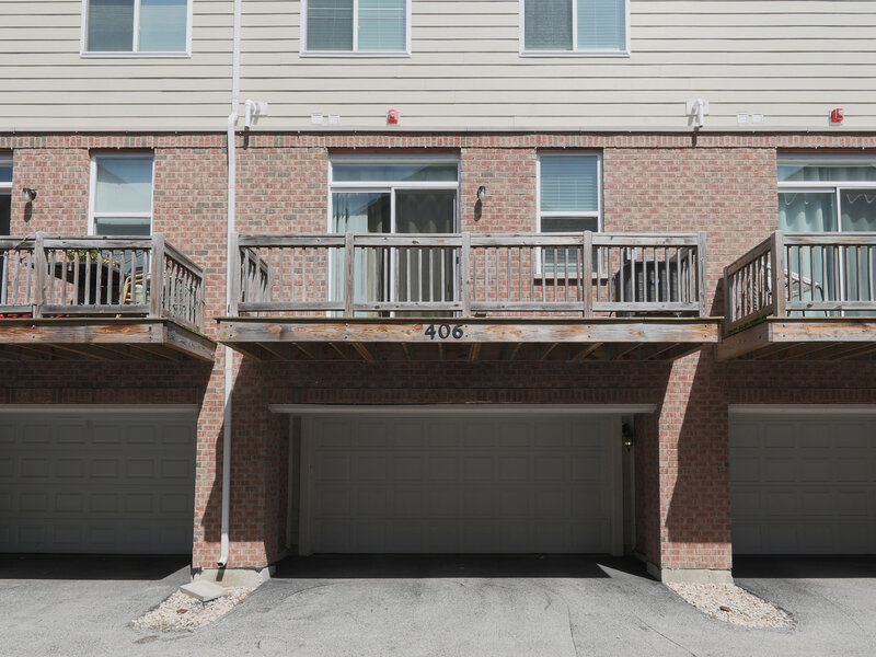 406 Prairie Court Morton Grove IL 60053