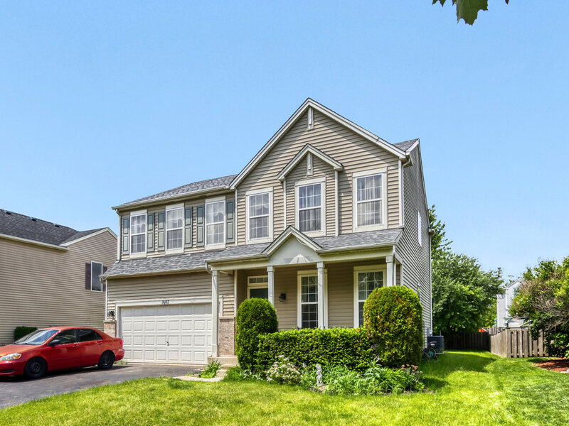 1607 Mountain Ridge Pass Plainfield IL 60586