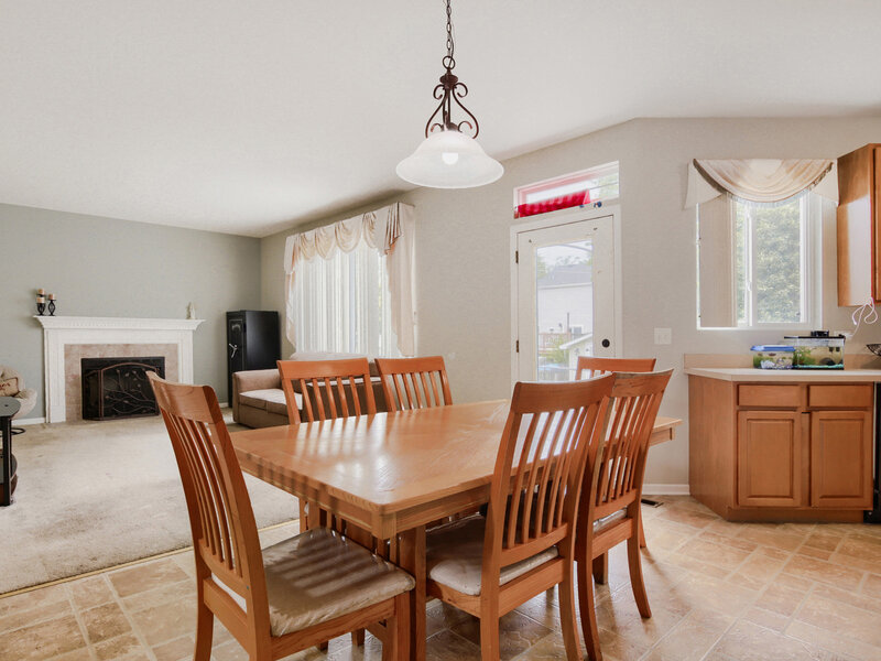 1607 Mountain Ridge Pass Plainfield IL 60586