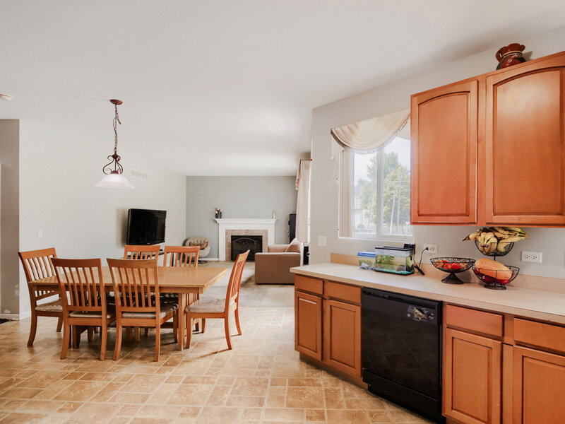 1607 Mountain Ridge Pass Plainfield IL 60586