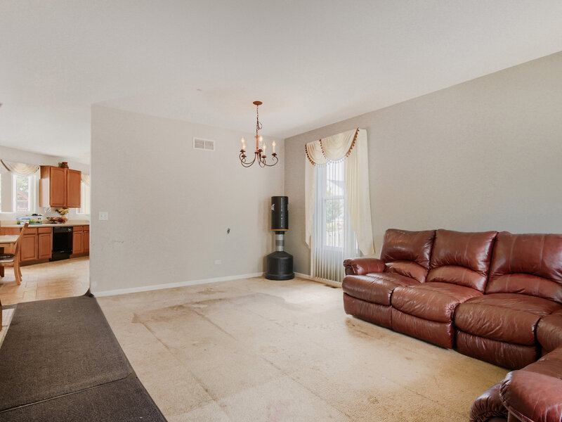 1607 Mountain Ridge Pass Plainfield IL 60586