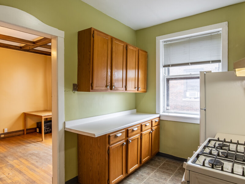 945 E Hyde Park Boulevard Chicago IL 60615