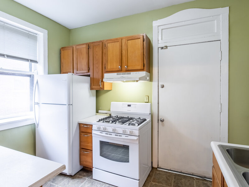 945 E Hyde Park Boulevard Chicago IL 60615