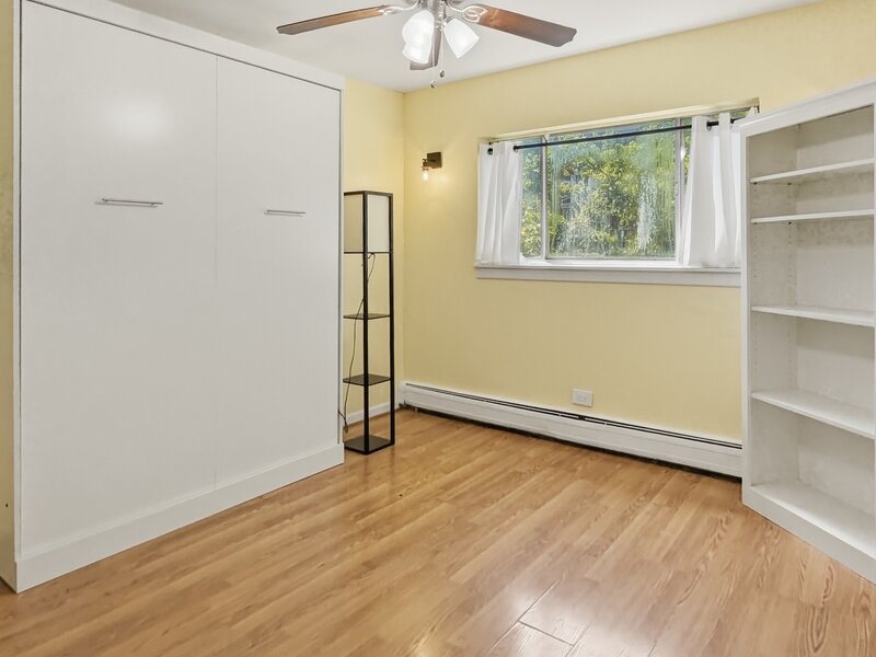 1612 W Farwell Avenue Chicago IL 60626
