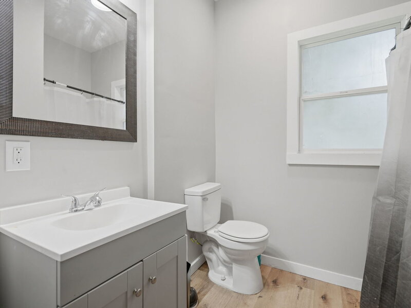 1522 Bridge Avenue Davenport IA 52803