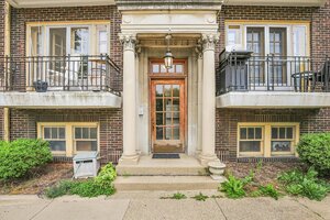 Photo of 410 N Prairie Street Champaign IL 61820 Unit 14