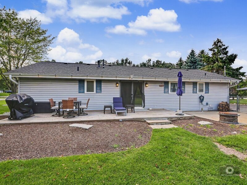 2522 Von Esch Road Joliet IL 60431
