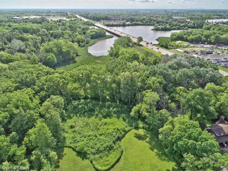 20073 N Hazelcrest Road Palatine IL 60074