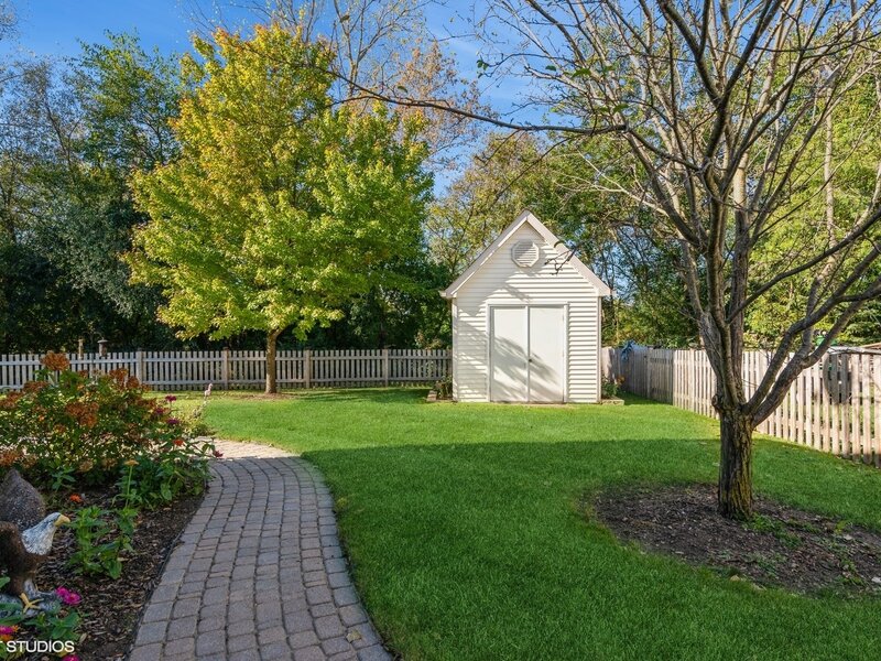 11061 Bayou Court Huntley IL 60142