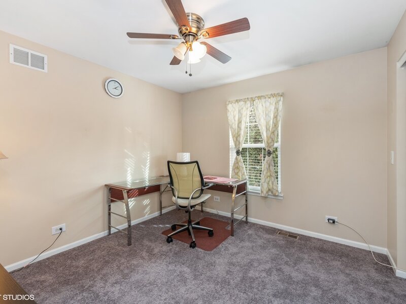 11061 Bayou Court Huntley IL 60142