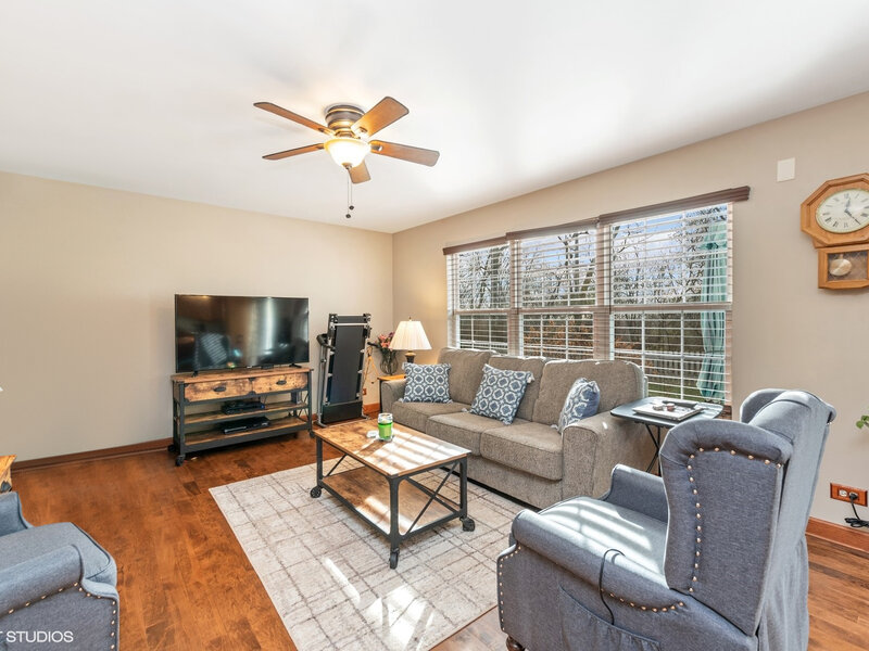 11061 Bayou Court Huntley IL 60142