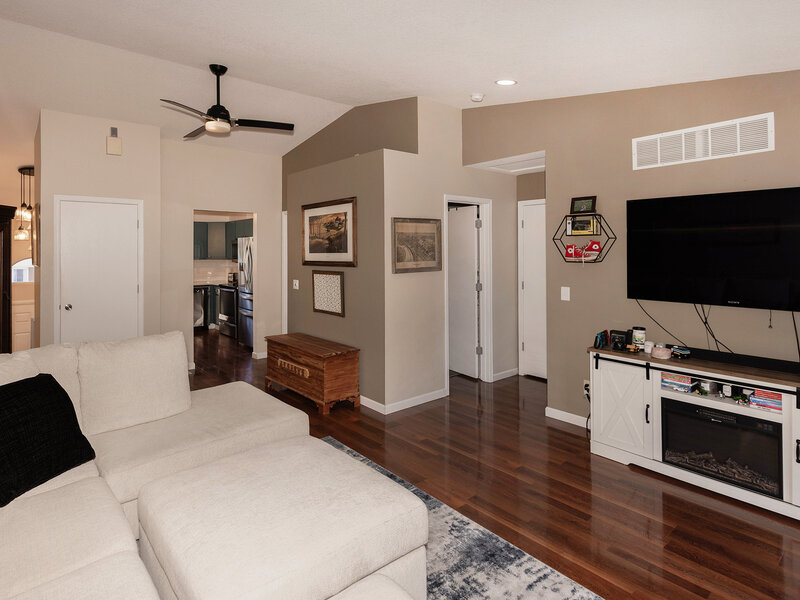 3657 Kennedy Drive East Moline IL 61244