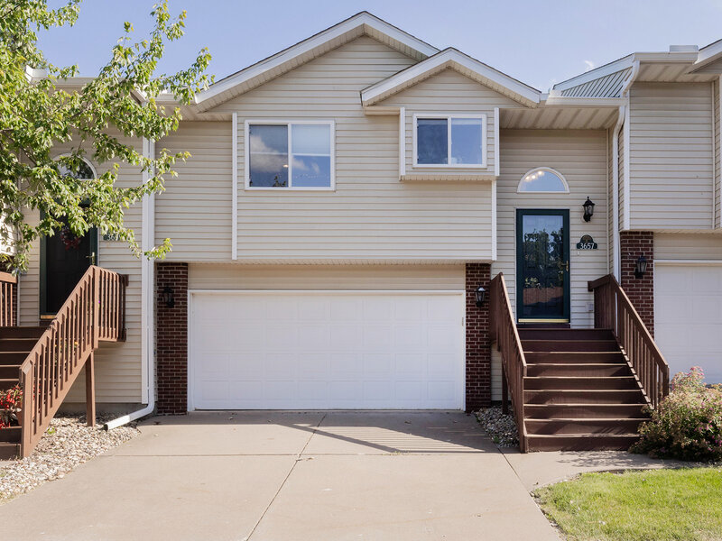 3657 Kennedy Drive East Moline IL 61244