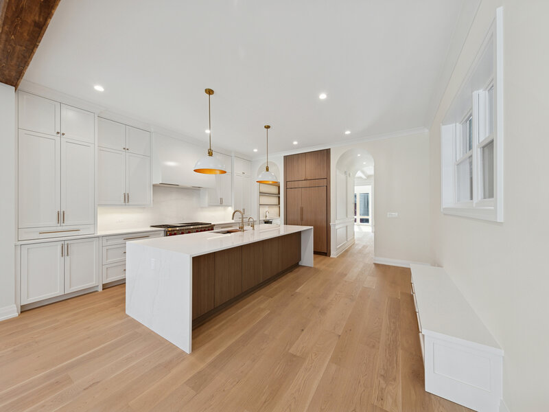 4616 N Claremont Avenue Chicago IL 60625