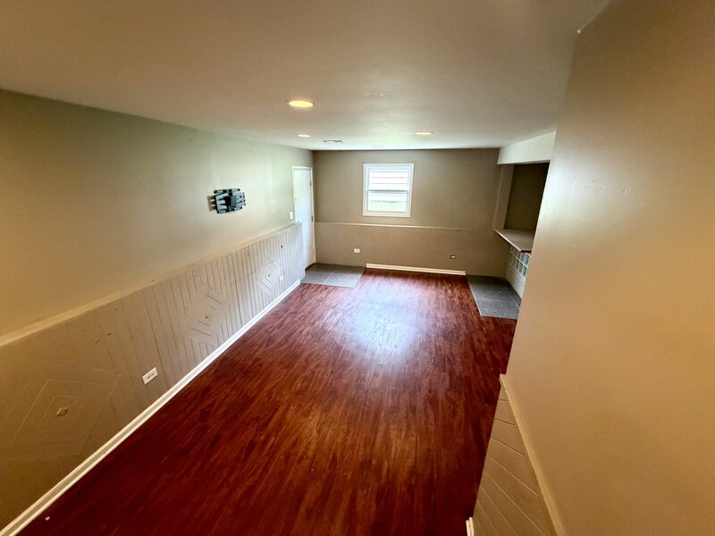 28 Bolles Avenue West Chicago IL 60185